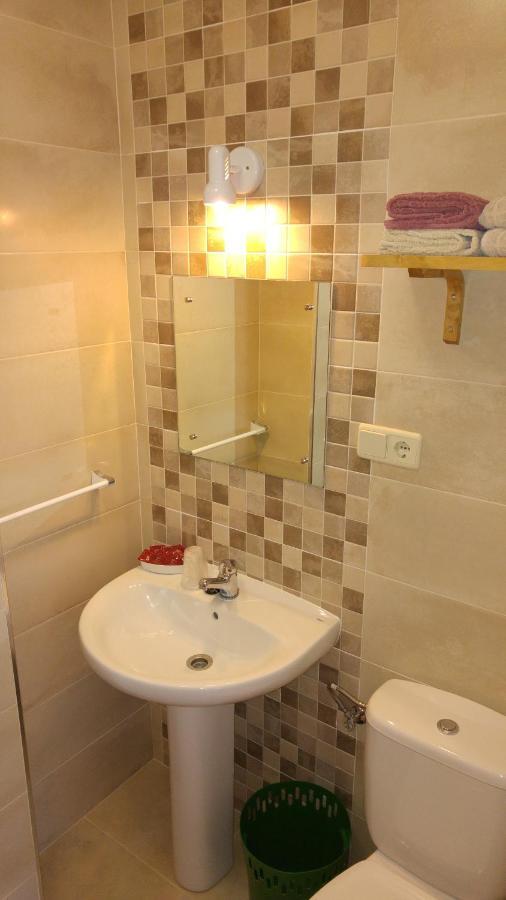 Hostal El Peregrino La Portela de Valcarce Ngoại thất bức ảnh